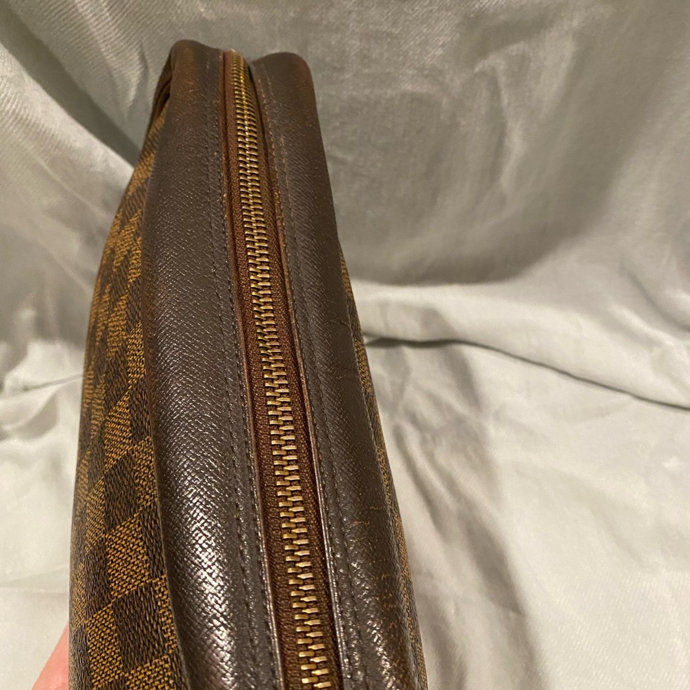 Louis Vuitton Damier Clutch/Pouch - Picture 13 of 16